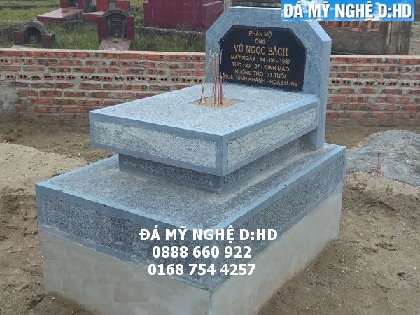mộ đá xanh chất liệu đá nguyên khối