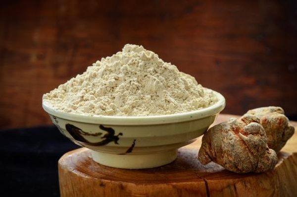Những ai không nên dùng bột tam thất Những ai không nên dùng bột tam thất bắc