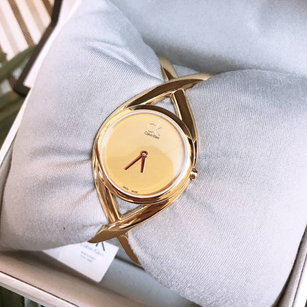 ng h n CALVIN KLEIN ki ng v ng m t v ng Enlace Gold Dial