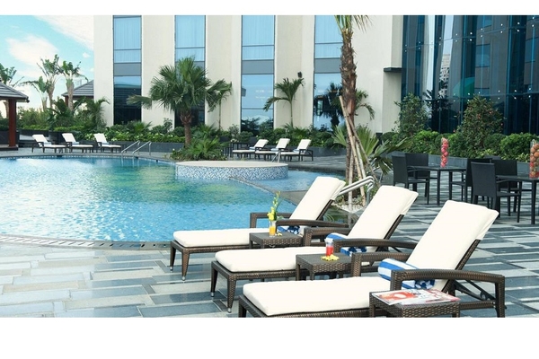 Crowne Plaza West Hanoi _______2,100$~4,200$_______