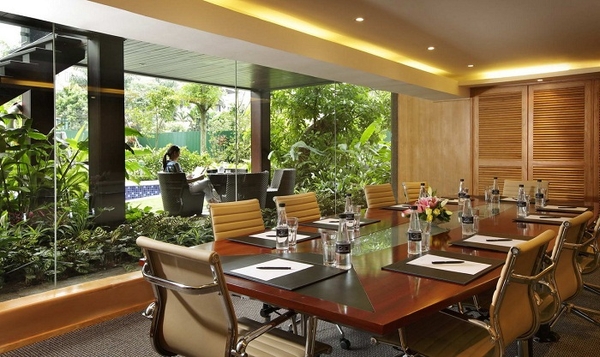 Fraser Suites Hanoi _______2,100$~20,000$_______