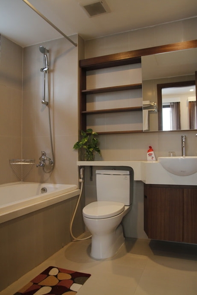 Balcony House _______950$~1,100$_______