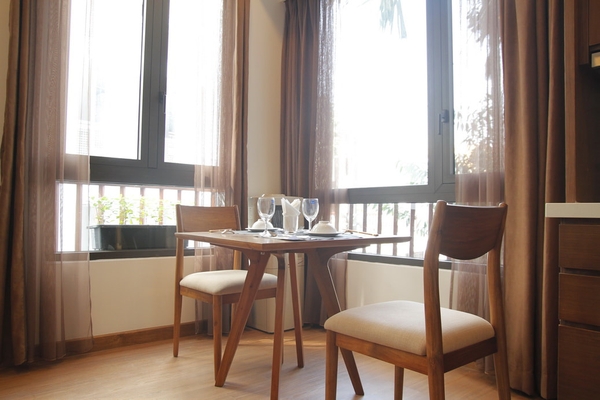 Balcony House _______950$~1,100$_______