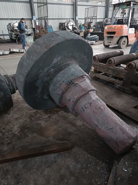 Gia công - rèn tiện trục bánh răng