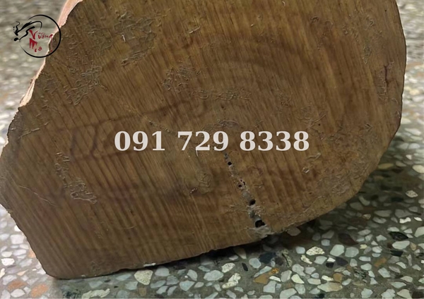 phân biệt gỗ đàn hương thật và giả