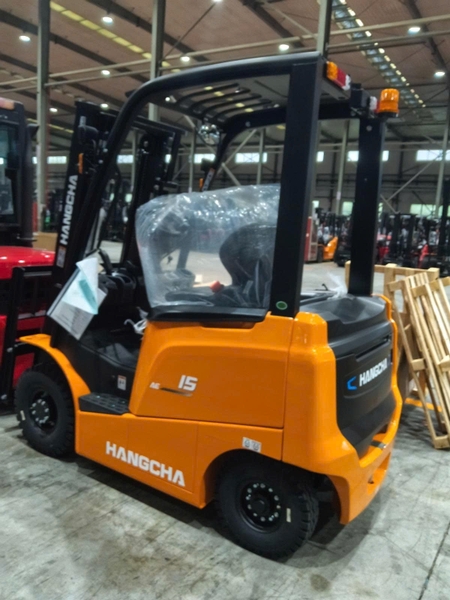 Xe nâng điện Hangcha CPD15-AEY2 1.5 tấn, nâng cao 3m, sản xuất 2026 mới 100%. Mã XM.B15HAD30.01071