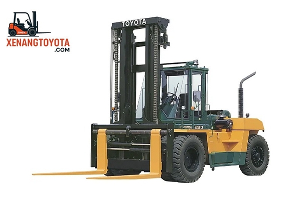 Xe nâng dầu 15 tấn Nhật Bản 4FD150