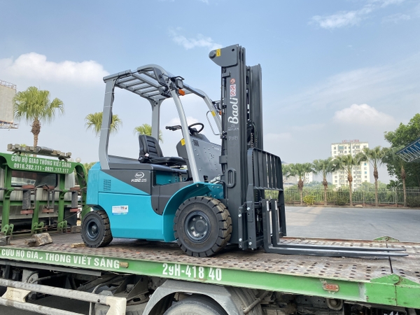 Xe nâng điện 2.5 tấn Baoli KBE25-01. Nâng cao 4.7m. Sx 2026. Mới 100%. Mã XM.B25BAT47.01077