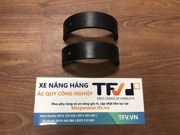Bạc khung nâng 6-7FD30, 5-8FB30, FDZN mã 61251-33660-71 hiệu Folangsi
