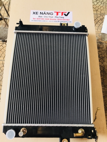 Két nước sử dụng cho xe nâng 1DZ,2Z/7FD20-30,4Y,5K/7FG20-30,1DZ/8FD20-30, hiệu Folangsi, mã 16410-23430-71, hàng mới 100%.