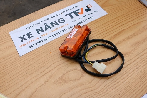 Cụm đèn xin nhan xe nâng mã HS-LL015 hàng mới 100%. Mã P.00378
