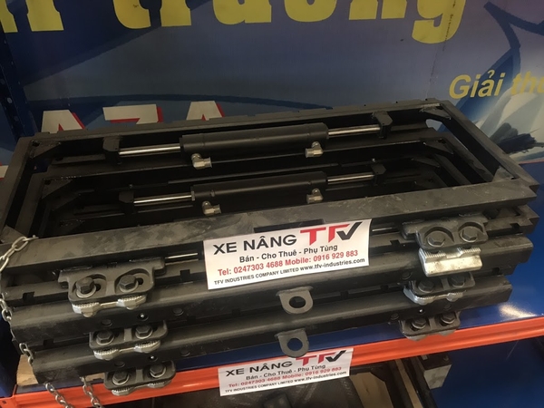 TFVP00140. Bộ Sideshifter xe nâng hiệu SHENLI loại 3.5T, mới 100%