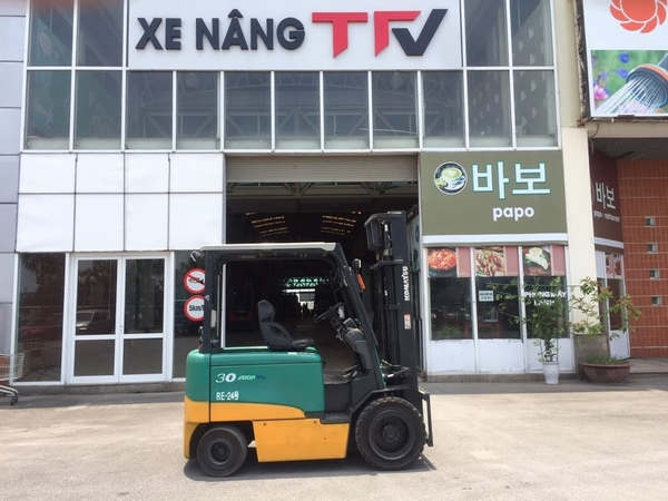 (THANH LÝ) Xe nâng điện cũ 3 tấn FB30-11, Sản xuất năm 2013. Khung V4500. Mã XC.B30KOD45.00007