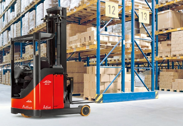 Xe nâng Reach Truck Linde R16SHD 1,6 tấn nâng 11,455 m