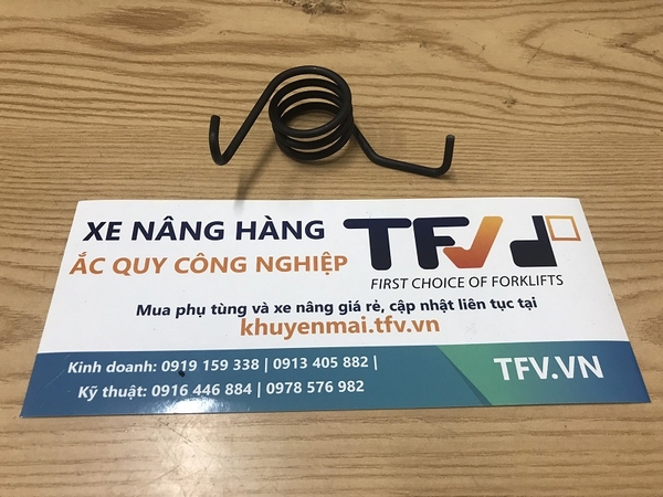 Lò xo chân côn xe nâng 8FD/G10~35 mã 47129-26600-71 hiệu Folangsi
