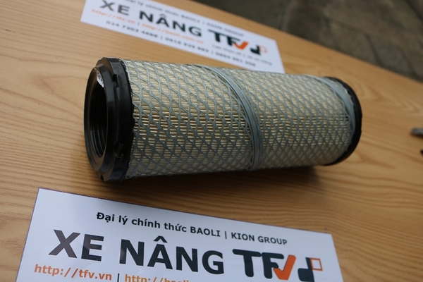 Lọc gió xe nâng A-8513 hiệu Sakura. Hàng mới 100%. Mã P.00473