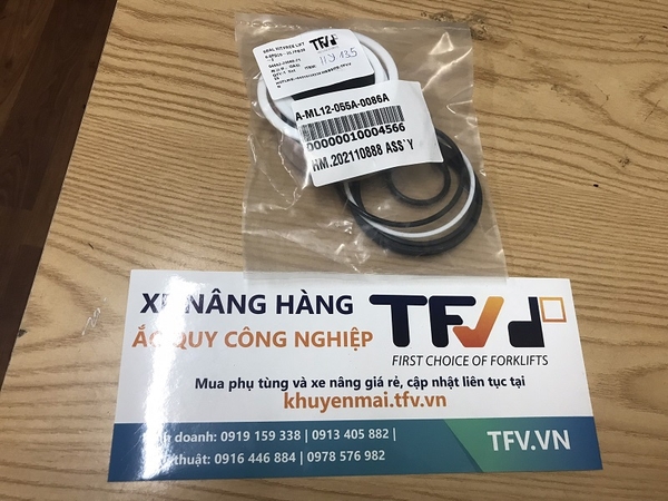 Phớt xy lanh xe nâng (V/SV) 6-7FD25 mã 04654-20020-71 hiệu Folangsi