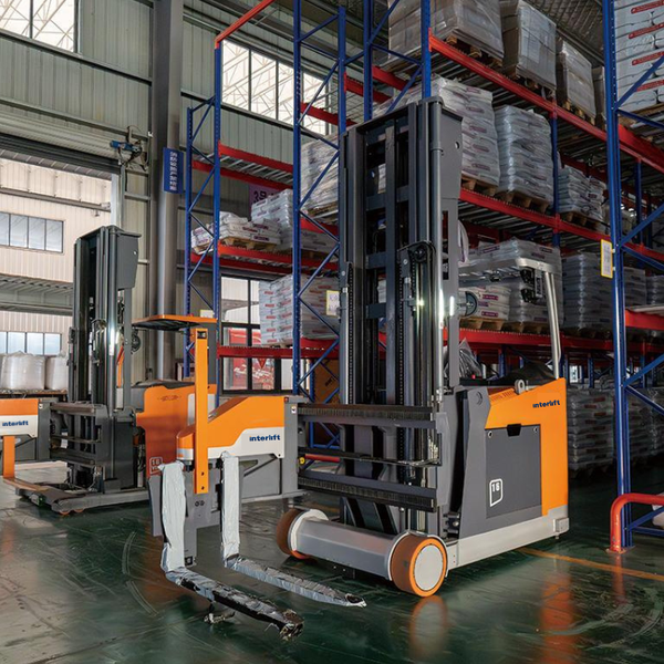 Xe nâng VNA ngồi lái Interlift VDSE 1.6 tấn