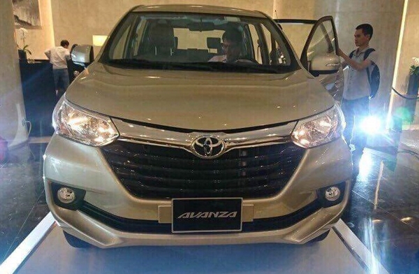 Ngoại thất avanza 2018