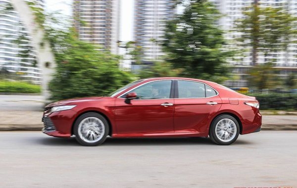 Toyota Camry 2019 thế hệ mới 