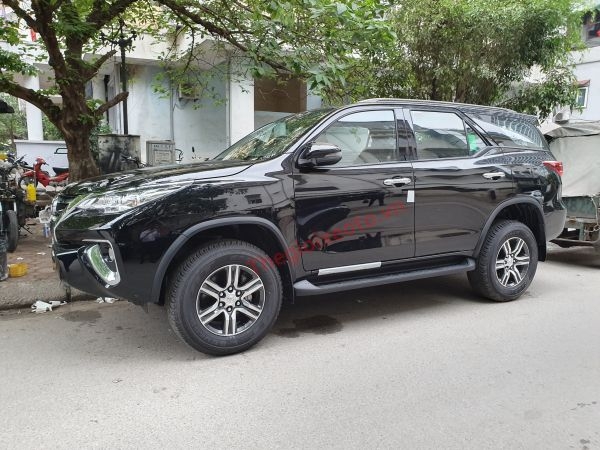 Toyota Fortuner 2019 nhập khẩu