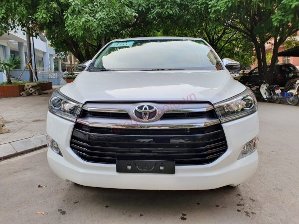 Hình ảnh Toyota Innova 2.0V 2019