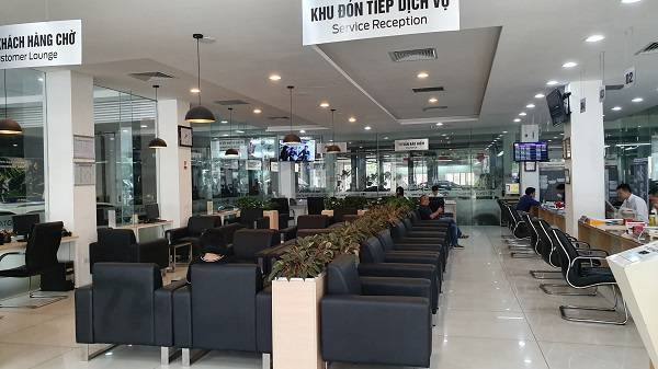khu vực phòng chờ Toyota Cầu Giấy