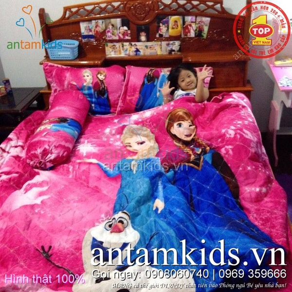 Bộ chăn ga gối hình Công chúa băng giá Frozen Anna Elsa này đã đốn tim con gái yêu của mẹ Bích Ngọc_An Giang đấy ạ !