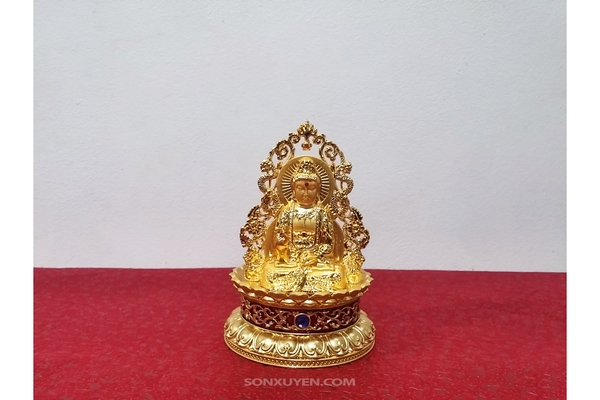 Tượng Phật Bà Quan Âm mạ vàng cao 12 cm rộng 9 cm. Để vừa trên xe ô tô.