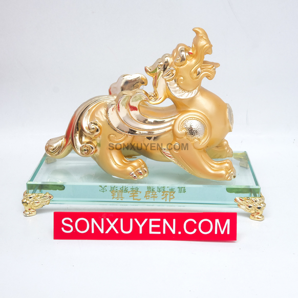 Tỳ hưu mạ vàng kệ kính cao 15 cm, rộng 18,5 cm