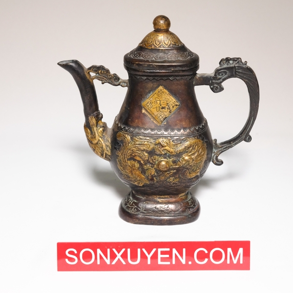 Ấm đồng cổ cao 16 cm,rộng 14,5 cm
