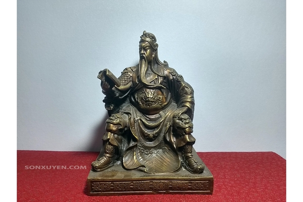 Tượng Quan Công ngồi đọc sách bằng đồng cao 23 cm rộng 18cm