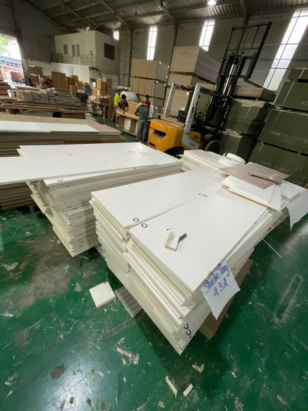 Báo Giá Gia Công Cắt CNC Dán Cạnh 2026: Đừng Để Bị Tính Thêm Phí Vô Lý