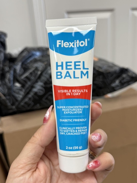 Kem trị nứt gót chân Flexitol Heel Balm 56g