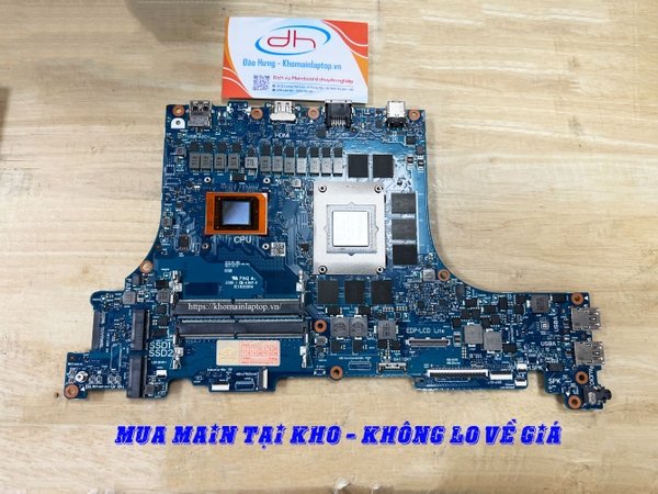 main-laptop-asus-rog-strix-scar-15-g533