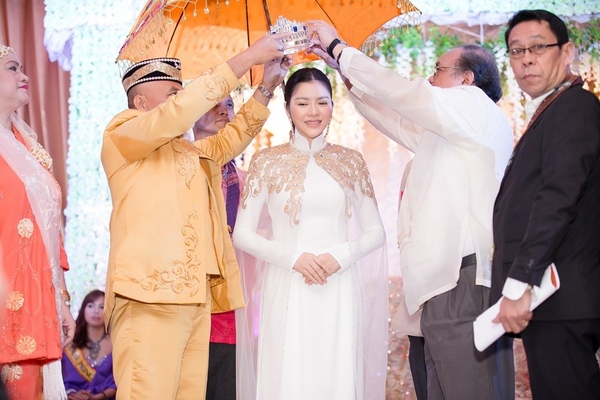 Choáng ngợp trước toàn cảnh lễ sắc phong công chúa châu Á - Lý Nhã Kỳ