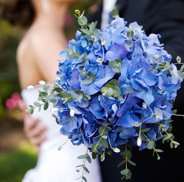 5 mẹo đợn giản tự làm hoa trang trí đám cưới thật xinh