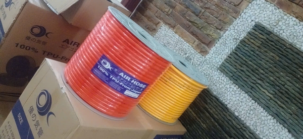 Ống dây khí nén PU màu trắng và xanh dương, đen, đỏ, vàng có sẵn phi 4,6,8,10,12,14,16mm - hãng OK liên doanh Việt Nhật