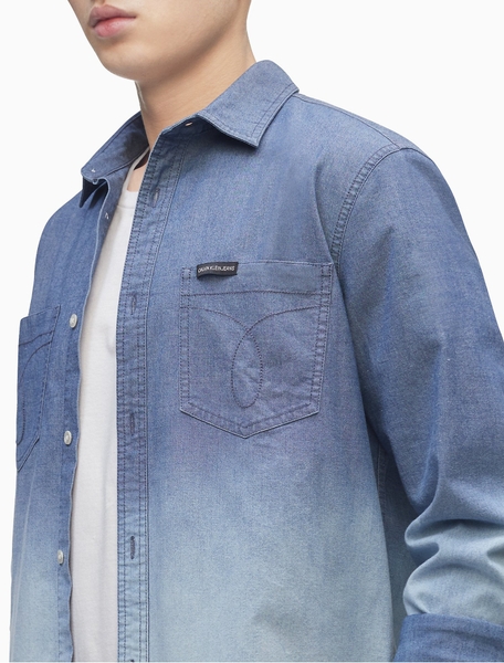 Áo sơ mi nam calvin klein jeans xanh jeans wash tay dài logo