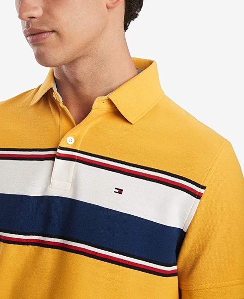 Áo thun nam Tommy Hilfiger vàng phối sọc ngang ngực đỏ