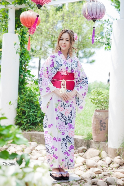 Kimono - Yukata Nữ - Vẻ đẹp mỏng manh, rực rỡ