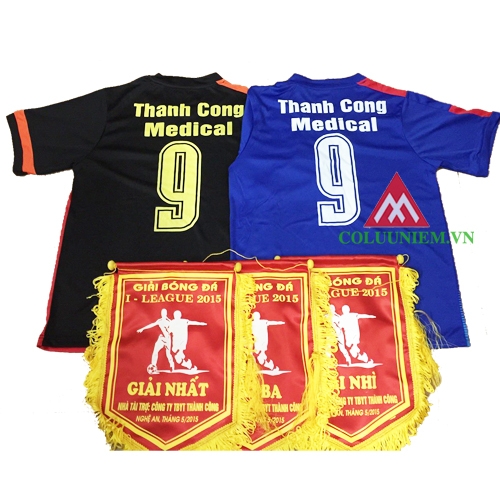 In áo bóng đá, I - League 2015 tổ chức tại Cửa Lò, Nghệ An