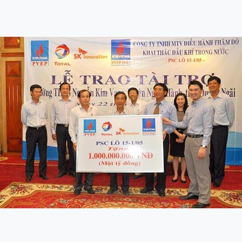 Những điểm cần lưu ý khi đặt biển trao giải thưởng, tôn vinh