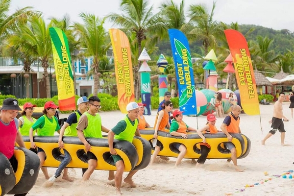 Địa chỉ cung cấp cờ cánh buồm bãi biển, khu vui chơi đẹp, chất lượng