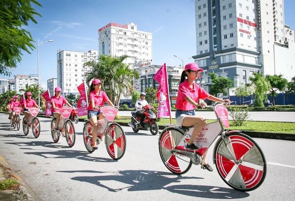 Địa chỉ làm cờ treo xe uy tín, chất lượng tại Hà Nội