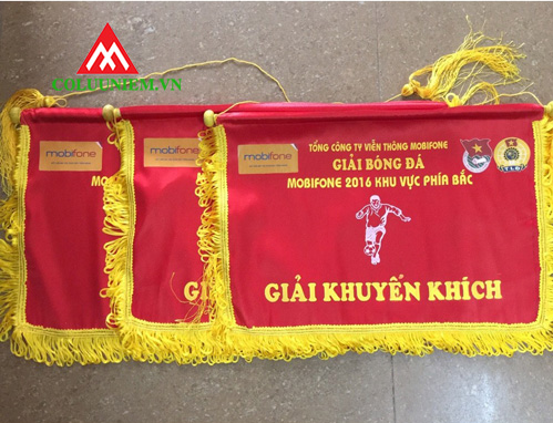 Mẫu cờ lưu niệm đẹp được sử dụng nhiều trong các giải thể thao
