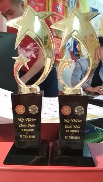 Mẫu kỷ niệm chương giao hữu 2 đội bóng