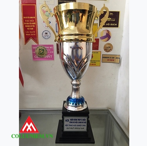 Địa chỉ cung cấp mẫu cup hình ly đẹp