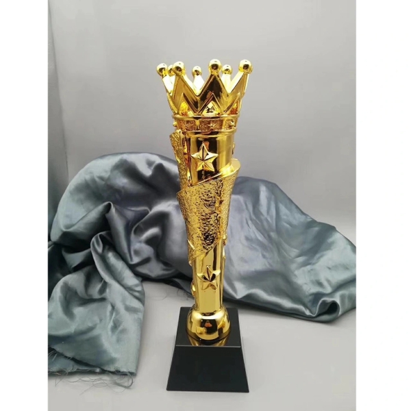 Mua cup vinh danh vương miện ở đâu giá rẻ?