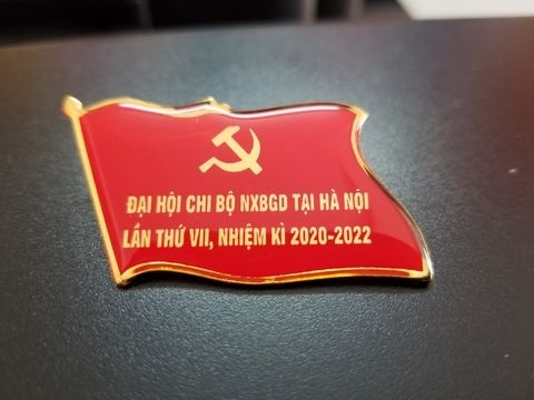 Thương hiệu chọn mặt gửi vàng trong việc phân phối huy hiệu đảng